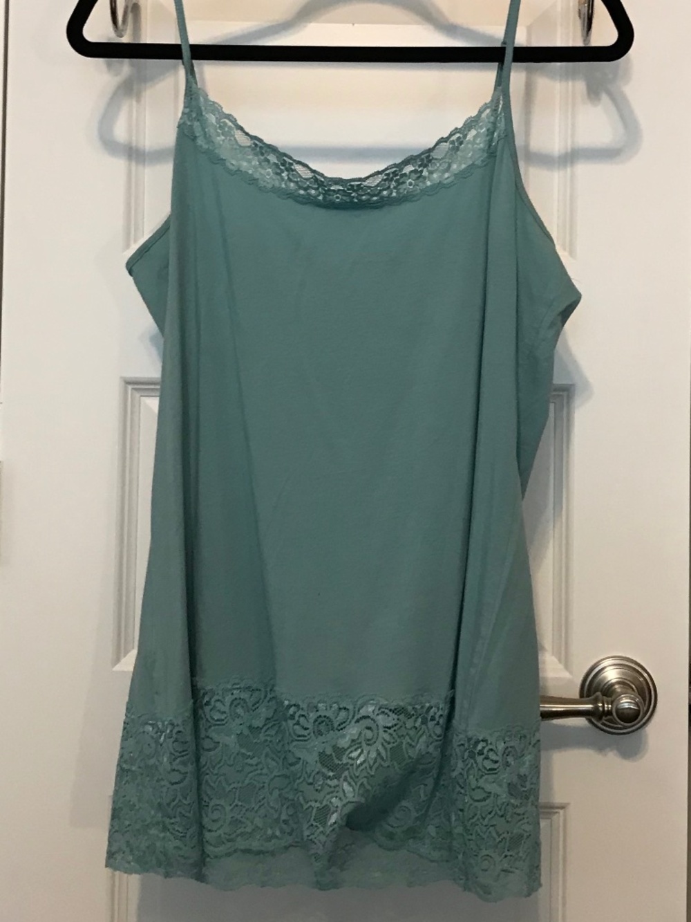 LOFT Outlet mint green floral lace edged spaghetti strap camisole (XL)